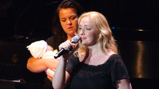 Pregnant Country Singer Mindy McCready And Her 5-Year-Old Son Finally Found After Rumored Kidnapping